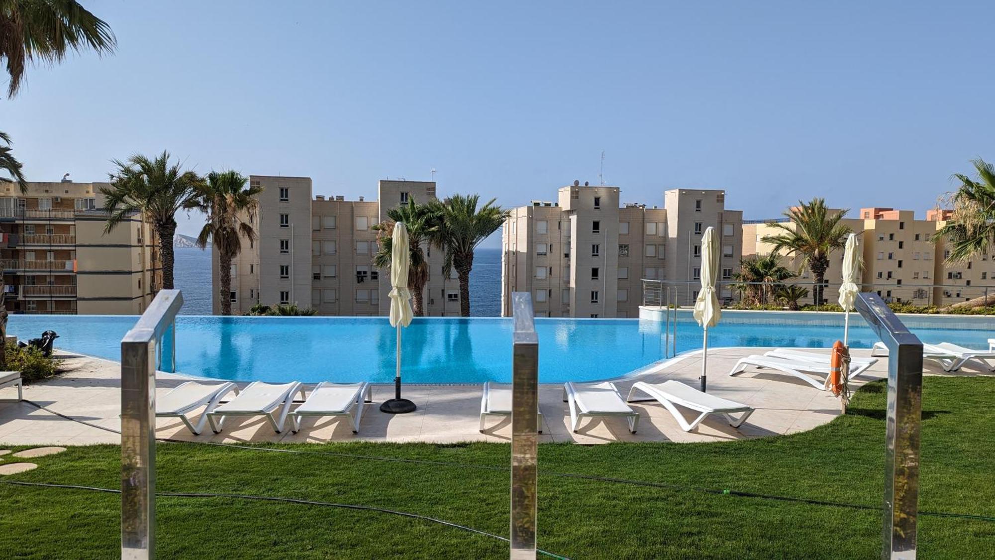 Sunset Cliffs Modern Apartment Benidorm Exterior photo