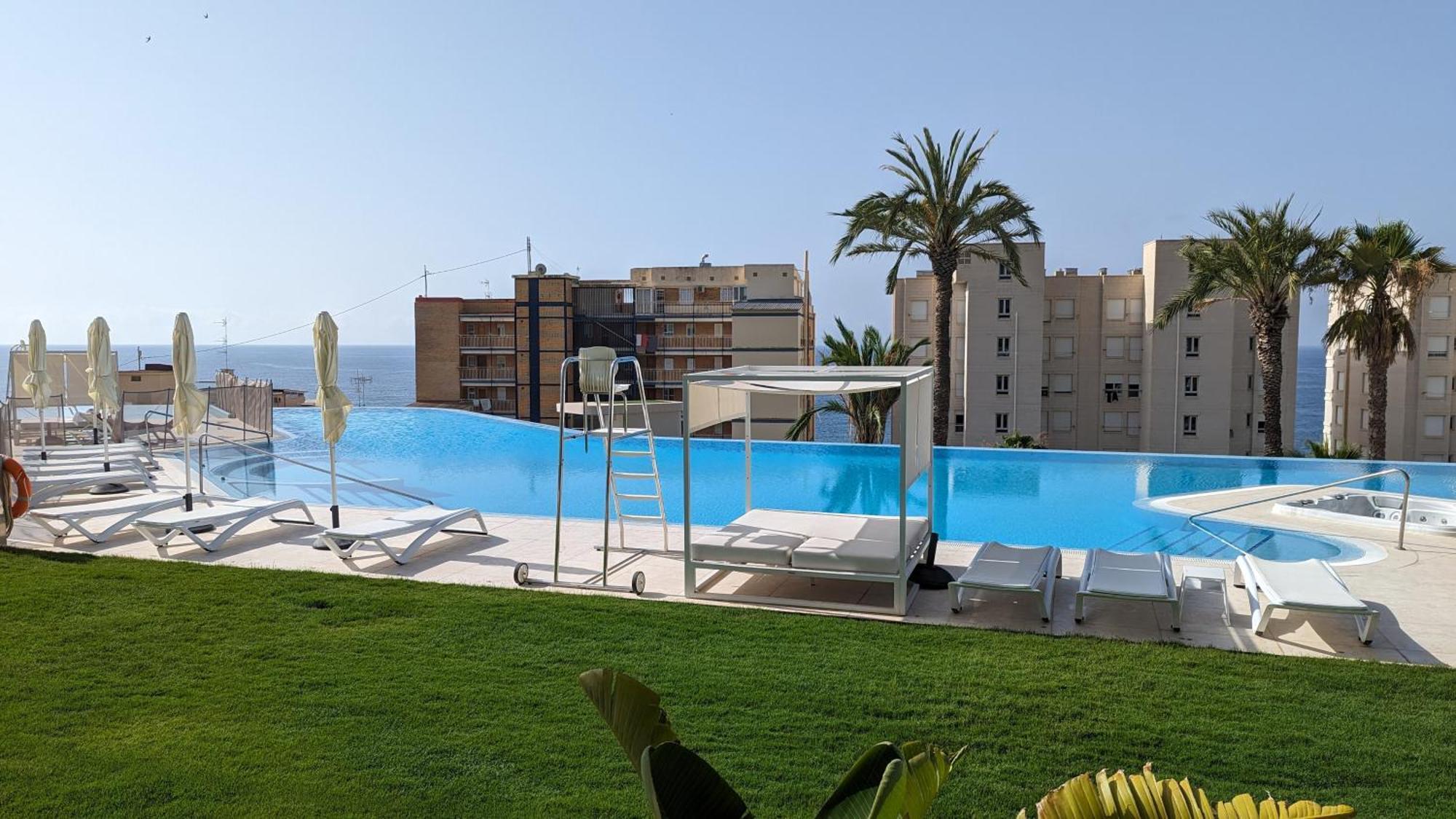 Sunset Cliffs Modern Apartment Benidorm Exterior photo