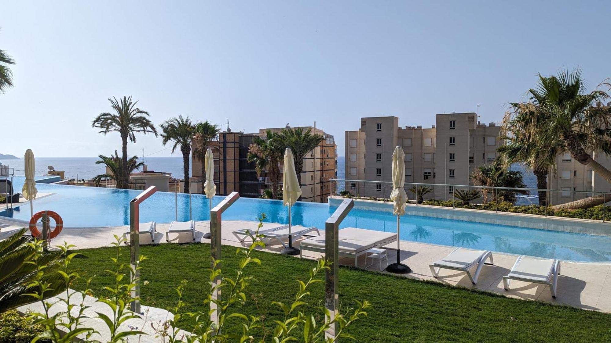 Sunset Cliffs Modern Apartment Benidorm Exterior photo