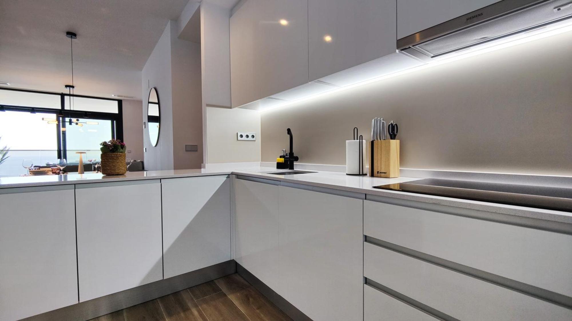 Sunset Cliffs Modern Apartment Benidorm Exterior photo